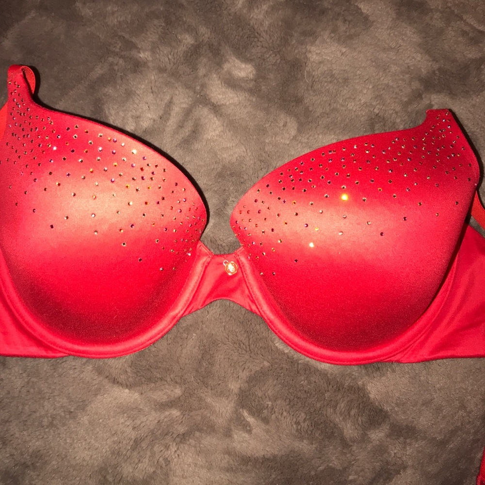 Victoria secret Demi lined, double push up